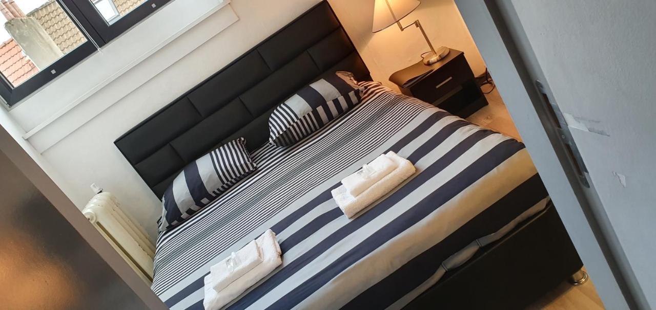 Guesthouse Marie Therese Брюксел Екстериор снимка