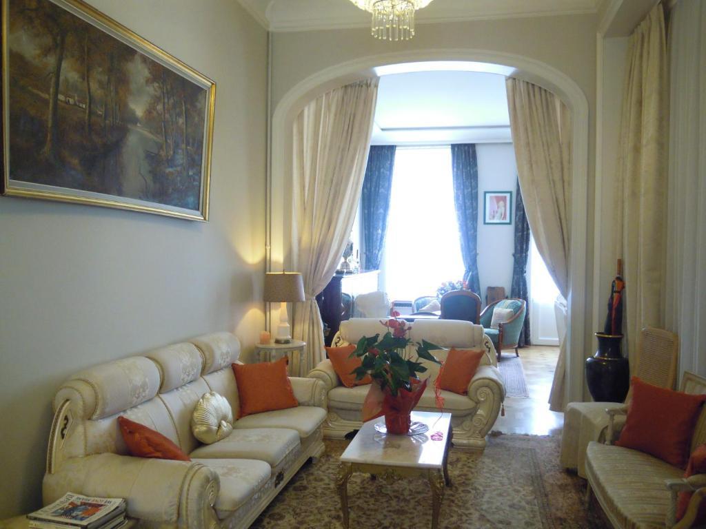 Guesthouse Marie Therese Брюксел Екстериор снимка