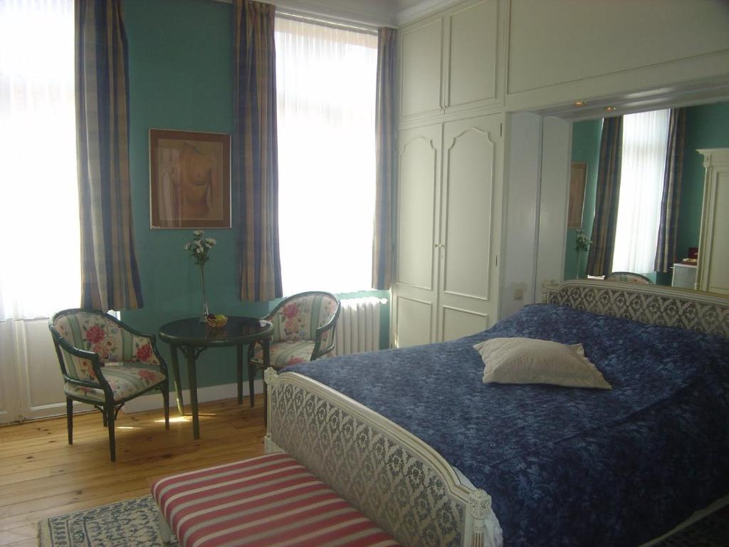 Guesthouse Marie Therese Брюксел Екстериор снимка