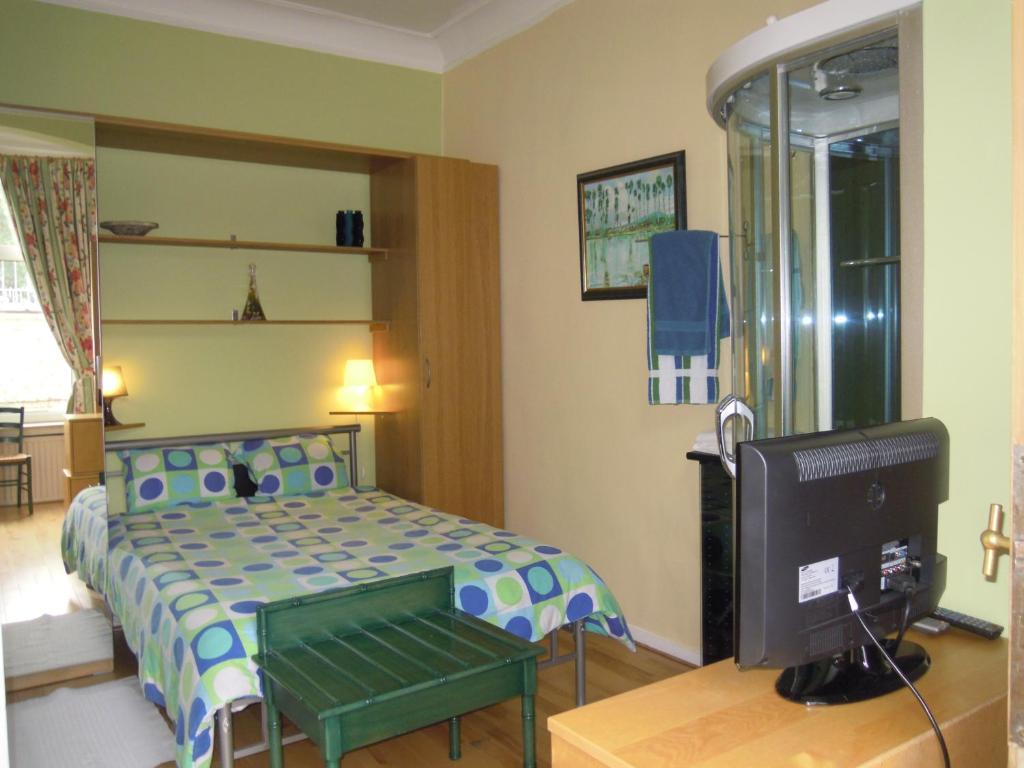 Guesthouse Marie Therese Брюксел Екстериор снимка