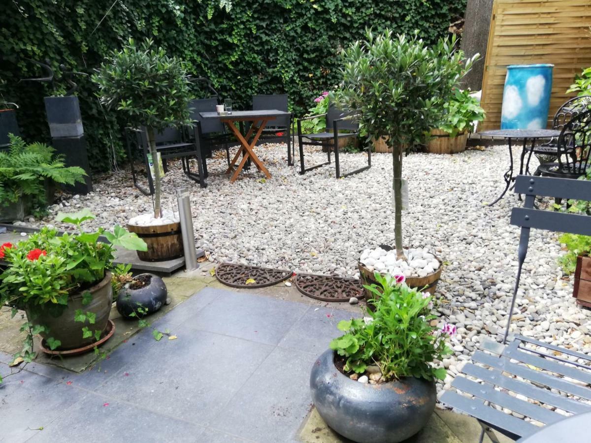 Guesthouse Marie Therese Брюксел Екстериор снимка